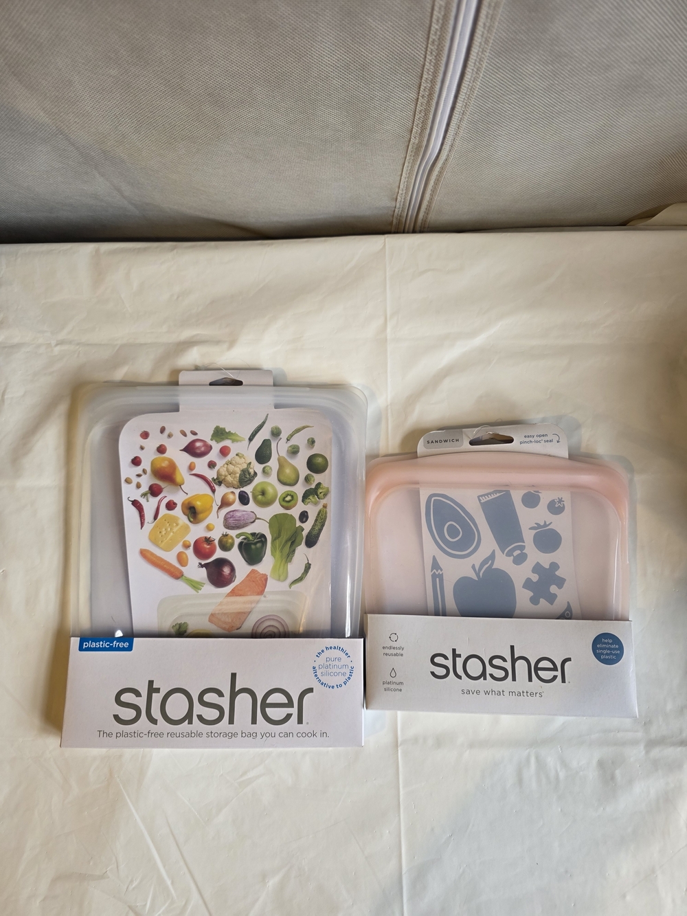 Stasher Reusable Food Storage Bags - Clear & Pink